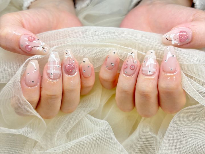 シアーネイルとは｜「ちゅるん」質感の基本的な特徴のイメージ