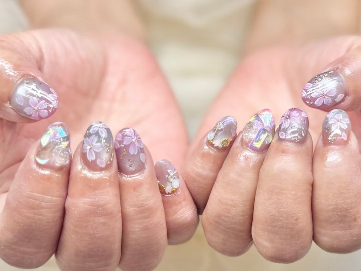 NICENAILでのトレンドカラー体験のイメージ