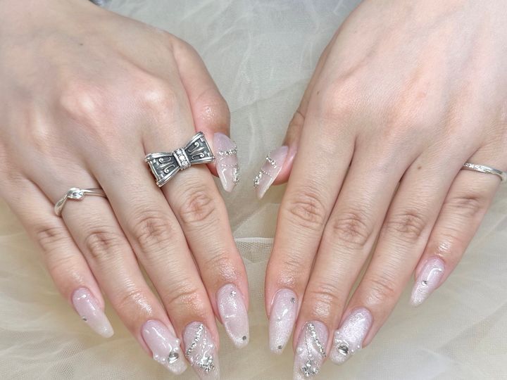 基本の5つのネイル形の特徴と印象の違いのイメージ