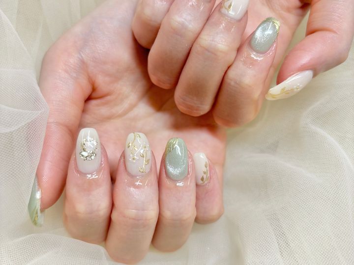 プロが教える！サロンでの爪の形オーダー方法のイメージ