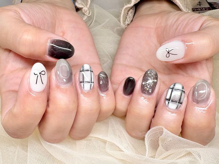 手を美しく見せるネイル形の秘密のイメージ