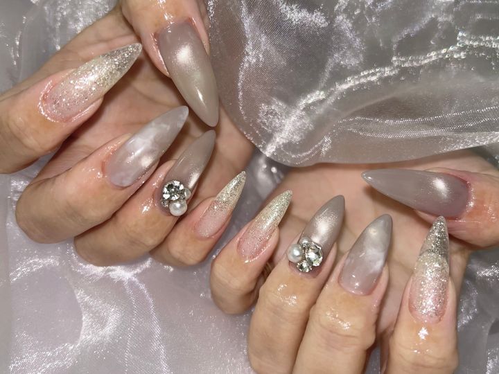 黄色を引き立てるベースカラー・組み合わせテクニックのイメージ