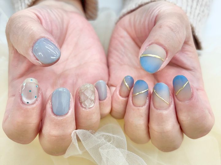 スキンメルトネイルをもっと美しく仕上げるために、自爪を整えるのイメージ