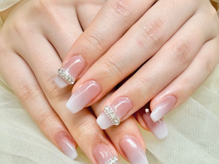 爪がボロボロになる主な原因——意外と知らない落とし穴のイメージ