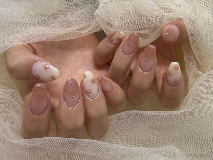 夏から秋への切り替わりで、爪に何が起きているかのイメージ