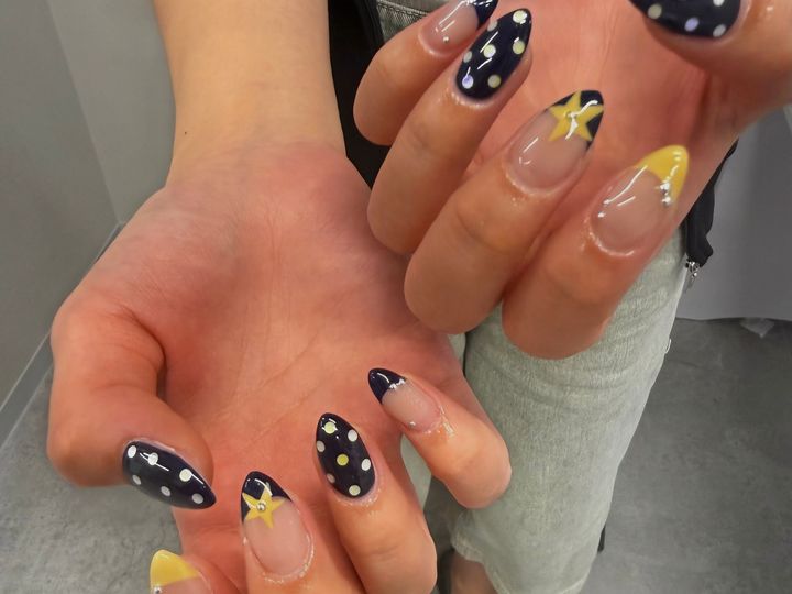 ナイスネイルのコース別｜紅葉ネイルはどれで頼む？料金と仕上がりの目安のイメージ