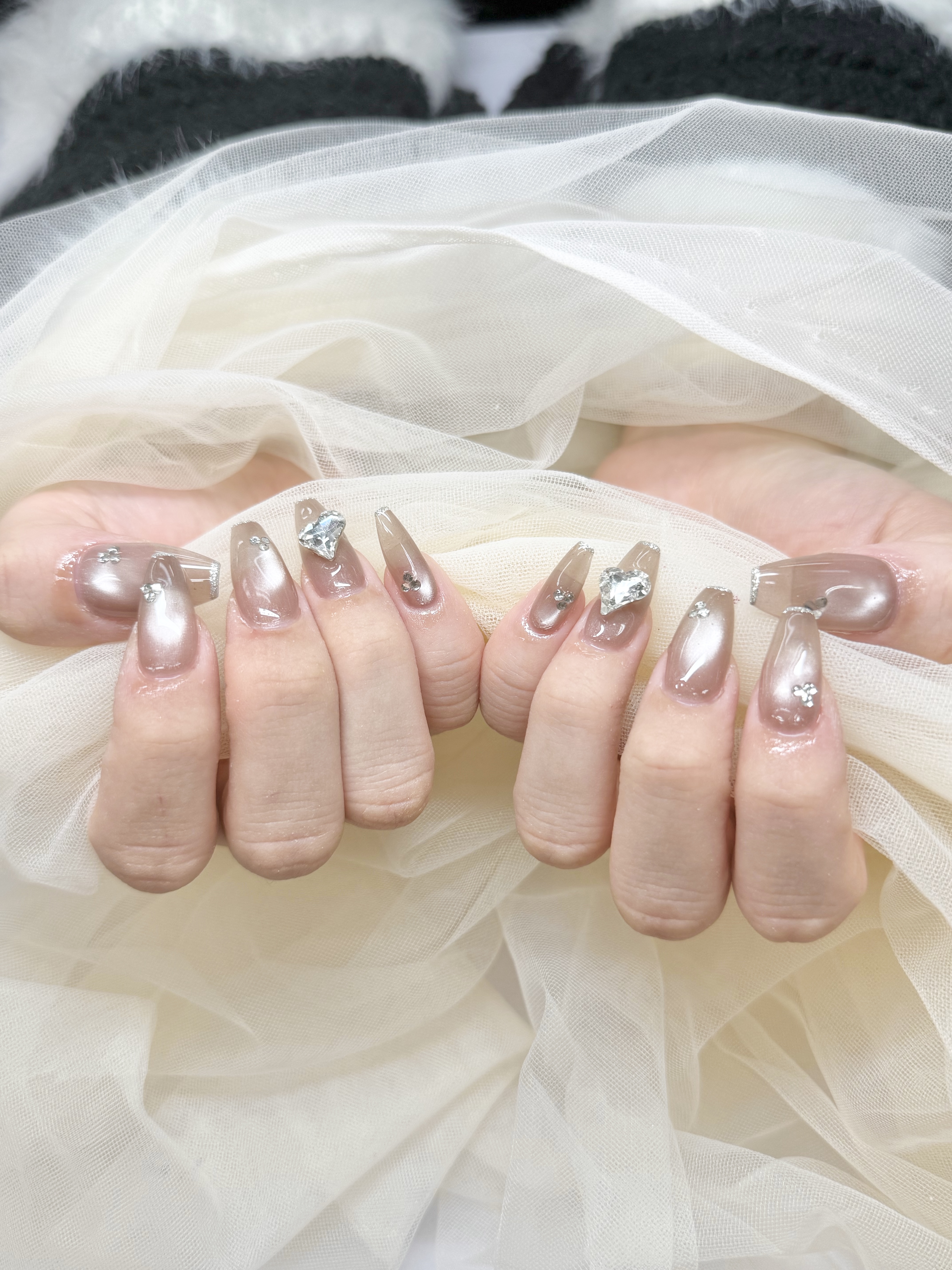 ネイルの種類を徹底比較｜ジェル・マニキュア・スカルプの違いと選び方