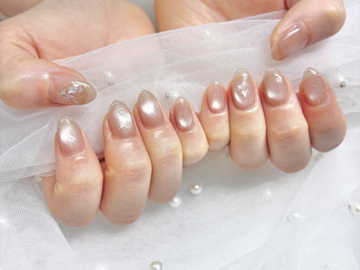 【2026年春トレンド】シアーネイルで作る透明感｜ちゅるん質感の魅力と実現方法