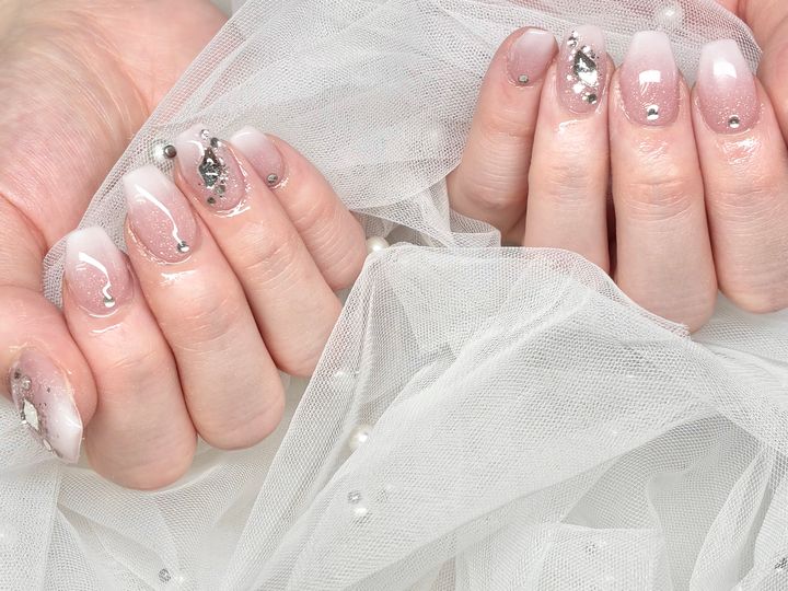 トレンドカラーネイルの選び方完全ガイド｜肌色診断で見つける似合う色とプロのコツ