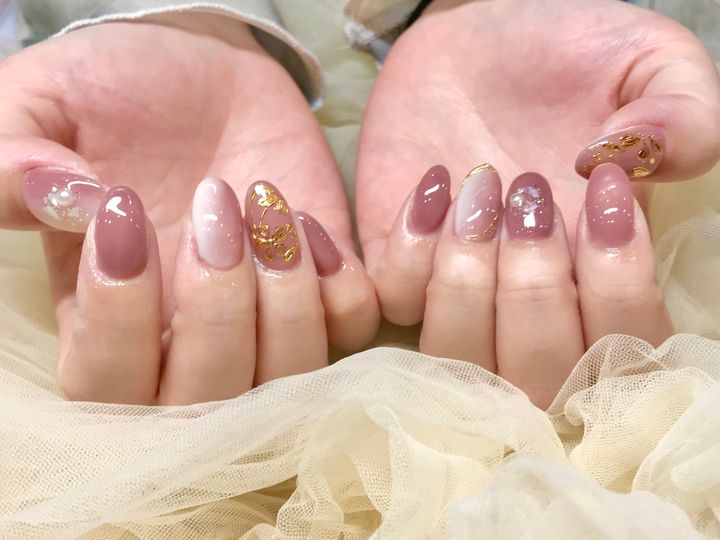 秋から爪を育てると春に差が出る理由｜育爪サロンを秋スタートに選ぶ人が増えているワケ