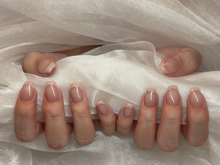 ネイルが浮く場所で原因が違う｜先端・根元・サイド別の見極め方と対処法