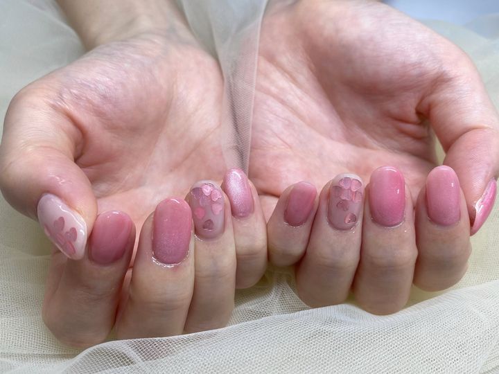 マットネイルが秋冬に選ばれる理由｜質感別カラー使い分けと頼み方