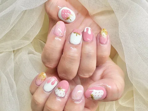 ピンク×白のフラワーアート｜フラワー、ワンカラー、グラデーション、ピンク、ホワイト、ゴールド、可愛い、上品・大人