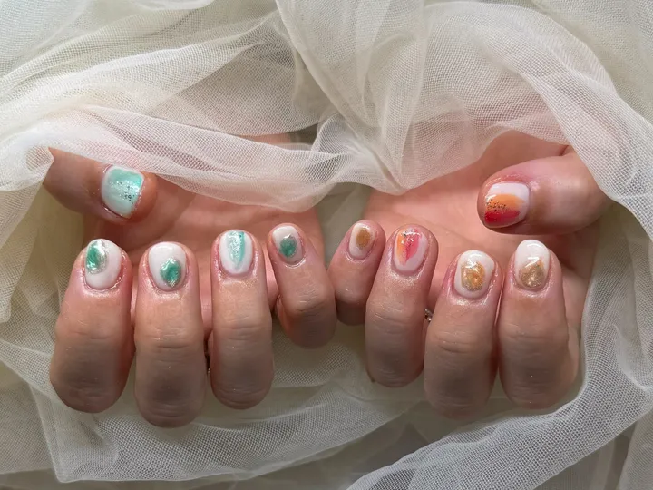 カラーラメニュアンス｜ニュアンスネイル・キラキラネイル・ワンホンネイル・春ネイル