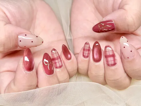 ワイン色とピンクのチェック×ドット｜チェック、ドット、ワンカラー、ボルドー、ピンク、ベージュ、可愛い、上品・大人