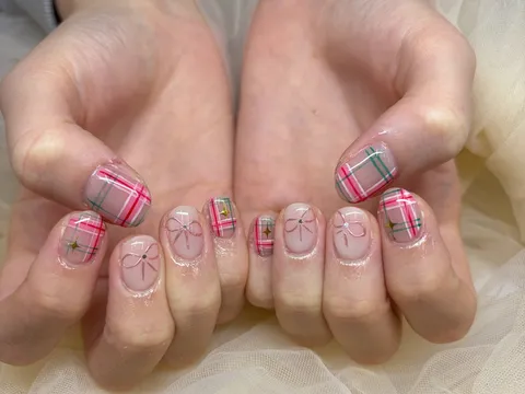 ピンクのチェック×リボンネイル｜チェック、リボン、ピンク、可愛い
