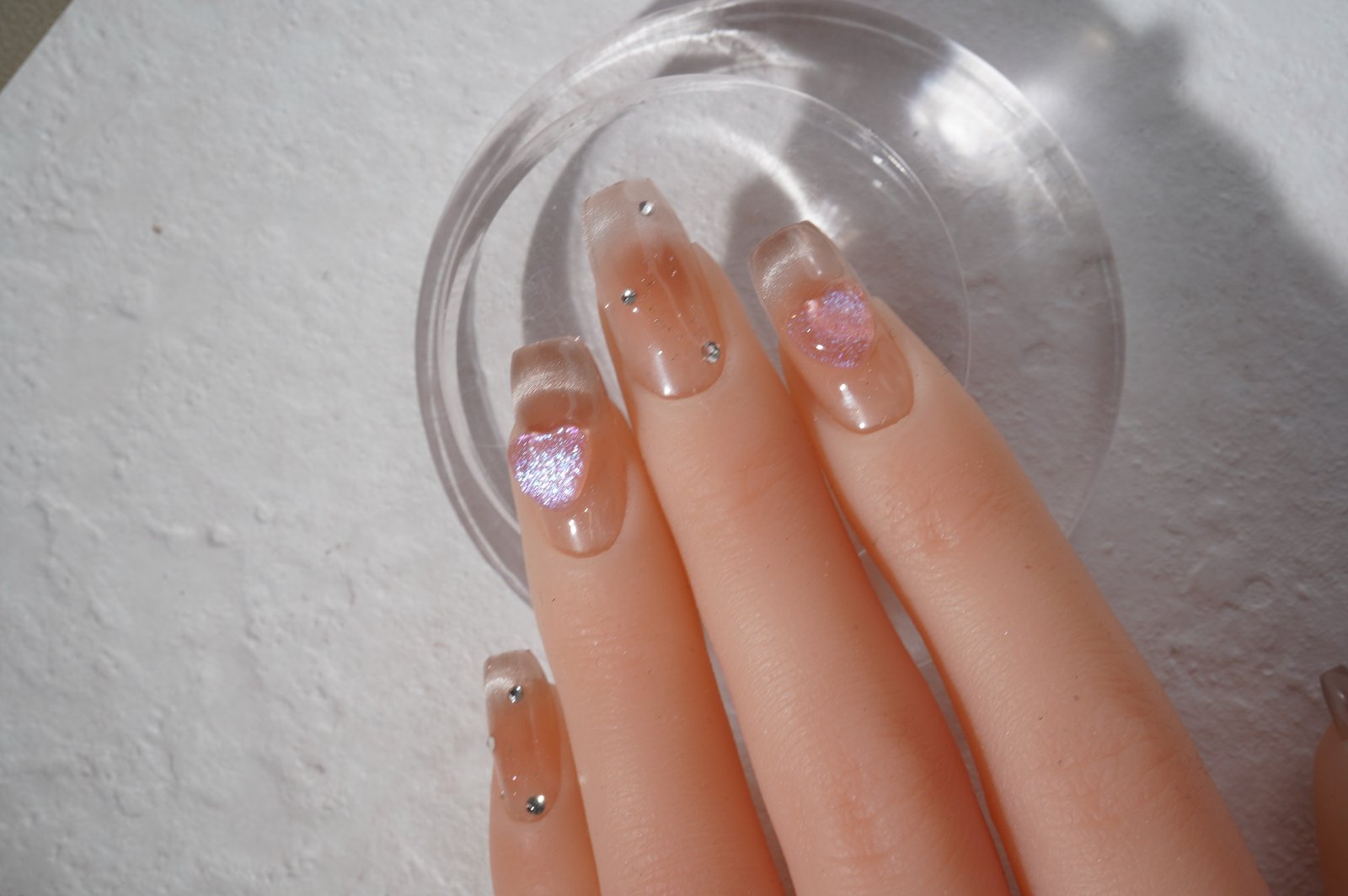 JNA公式テーマ「Nail Noir」って何？秋冬ネイルがガラッと変わる理由のイメージ