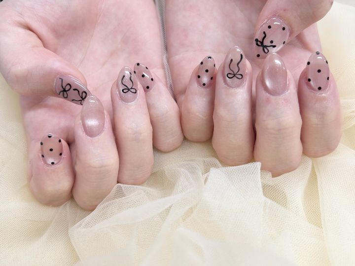 季節の変わり目に使えるカラーのイメージ