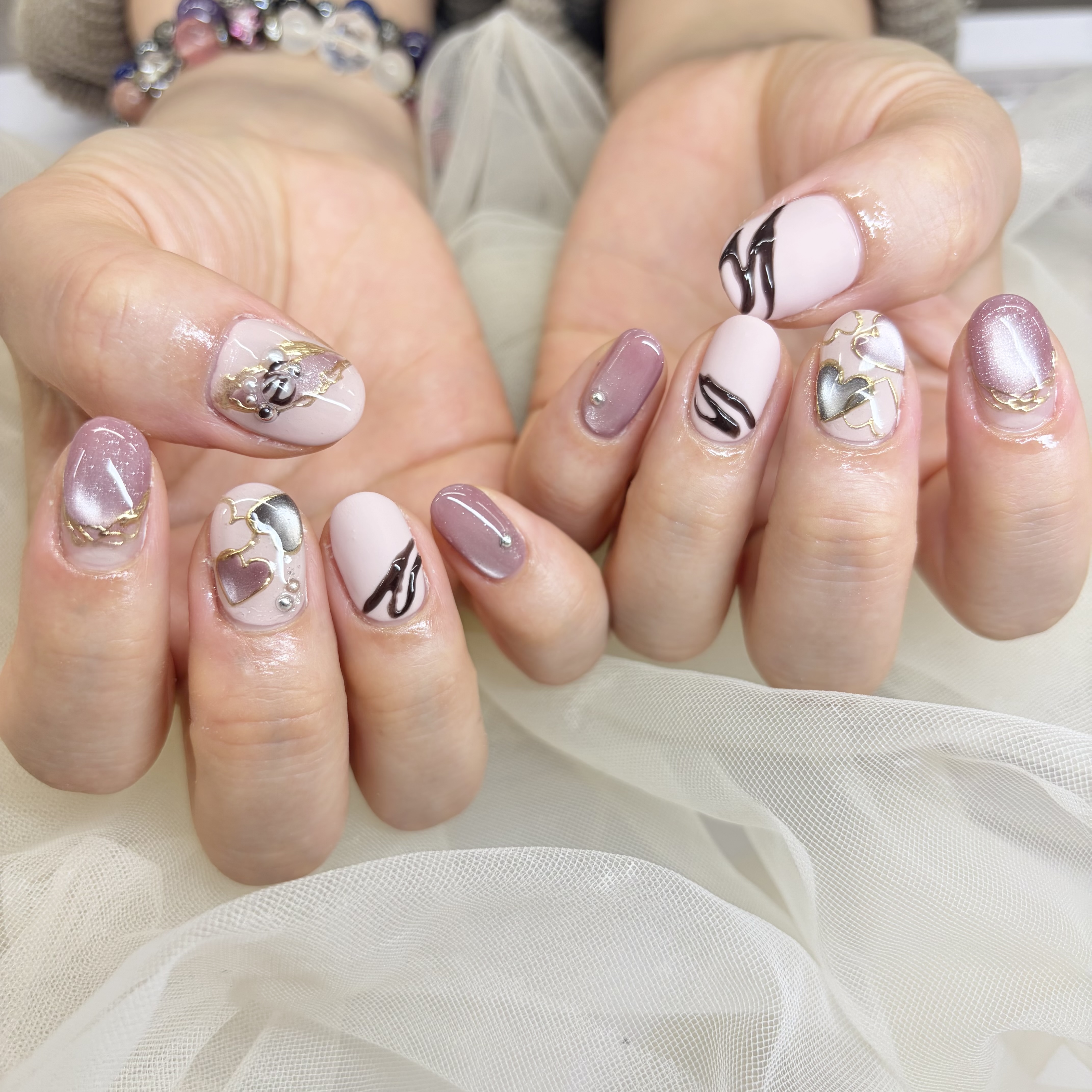 ワンホンネイルとは？韓国トレンド発のネイルの特徴のイメージ