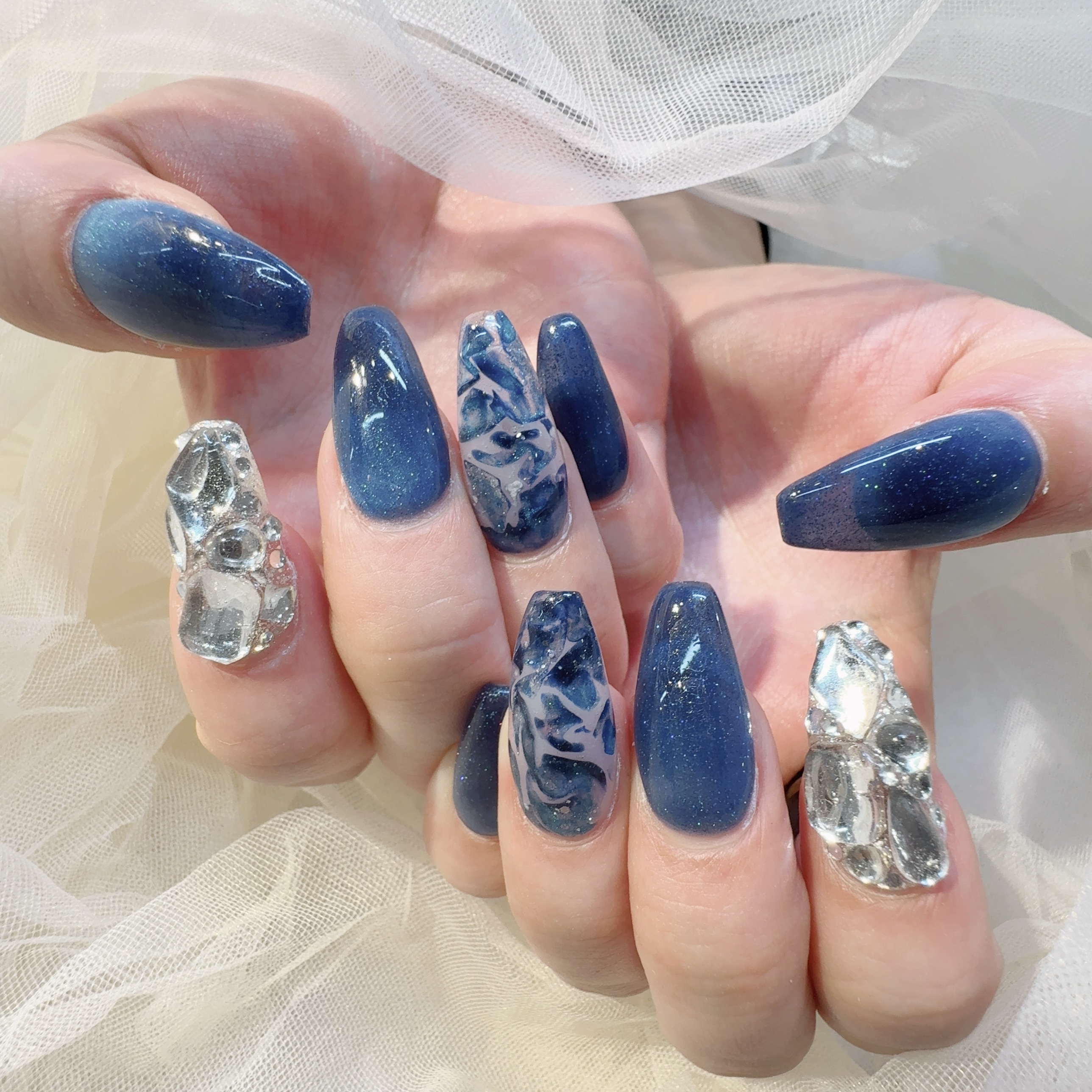 質感デザインのメンテナンスと持続性のイメージ