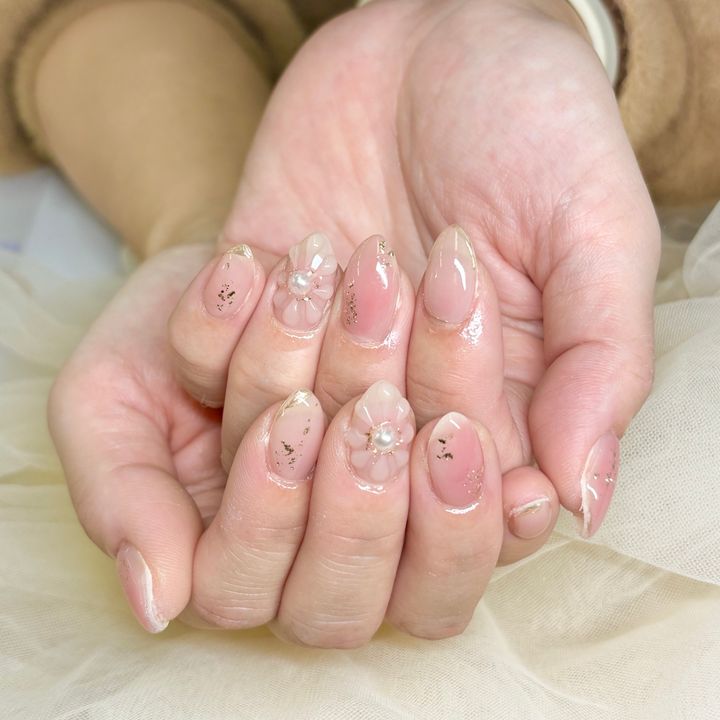 2026年春注目の3大トレンド「マグネット・水彩フラワー・押し花」がセルフでも叶うのイメージ