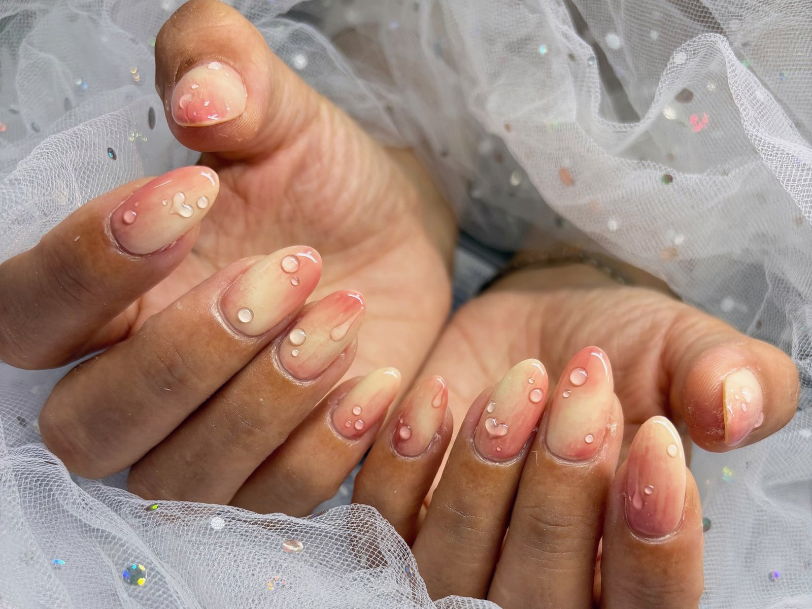 NICENAILのお客様施術 ベージュピンクのワンカラーラメ