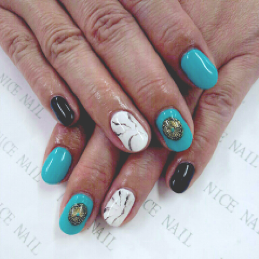 [ネイルカタログ] ネイルサロン ナイスネイルの人気ネイルデザインを更新しました！