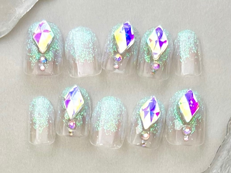 ラメ×ストーンネイル