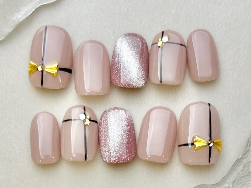 マグネット×ワンカラーネイル