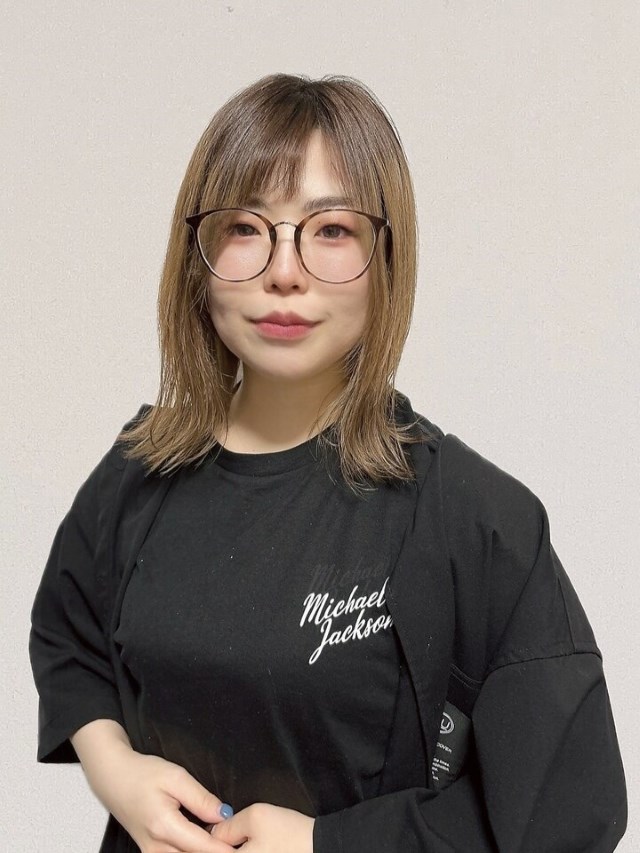 Shiori. Y