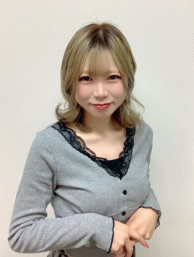 Momo.I
